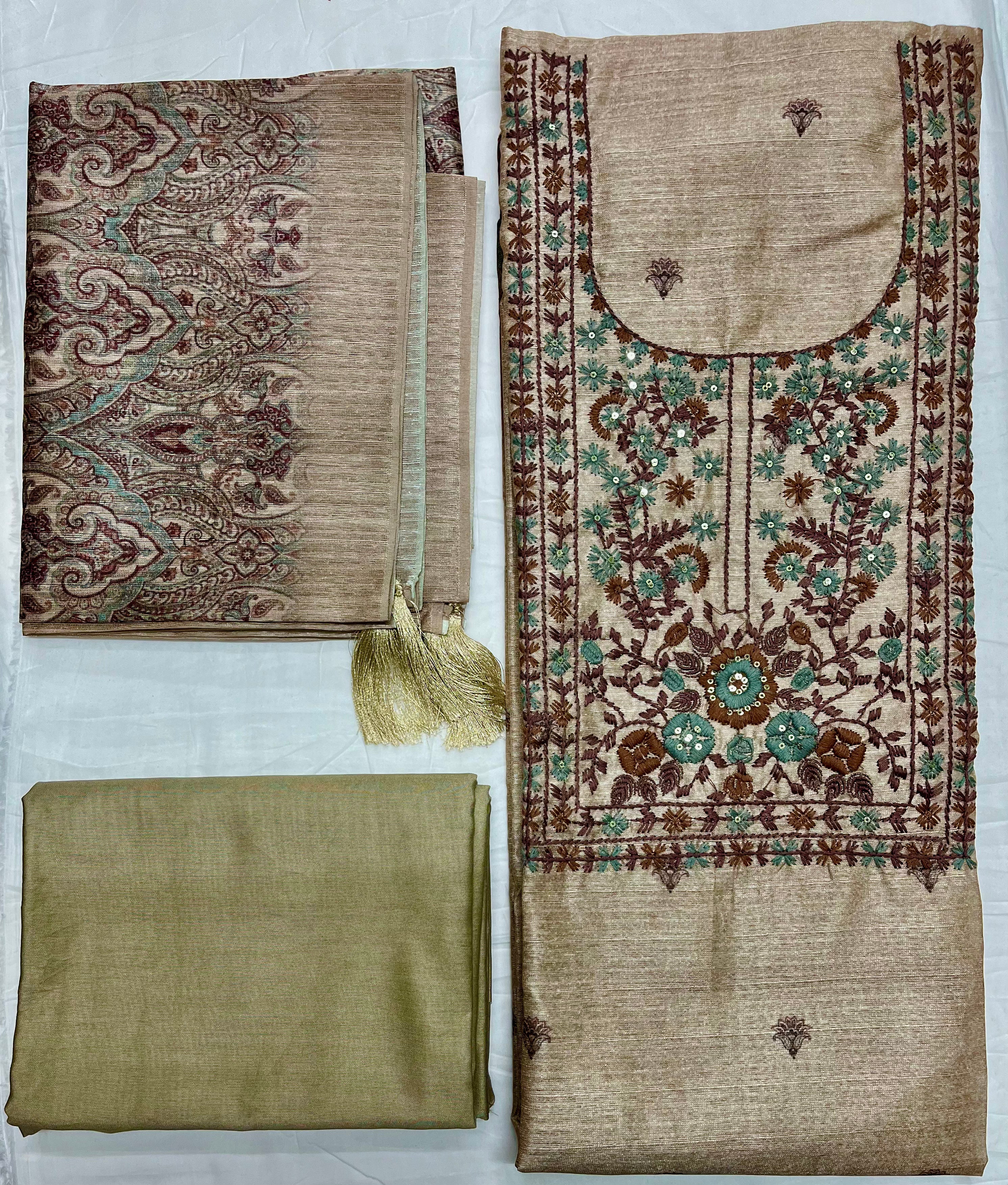 Unstitched 3 Piece – Shimmer Linen Suit with Chikankari & Sequins Work