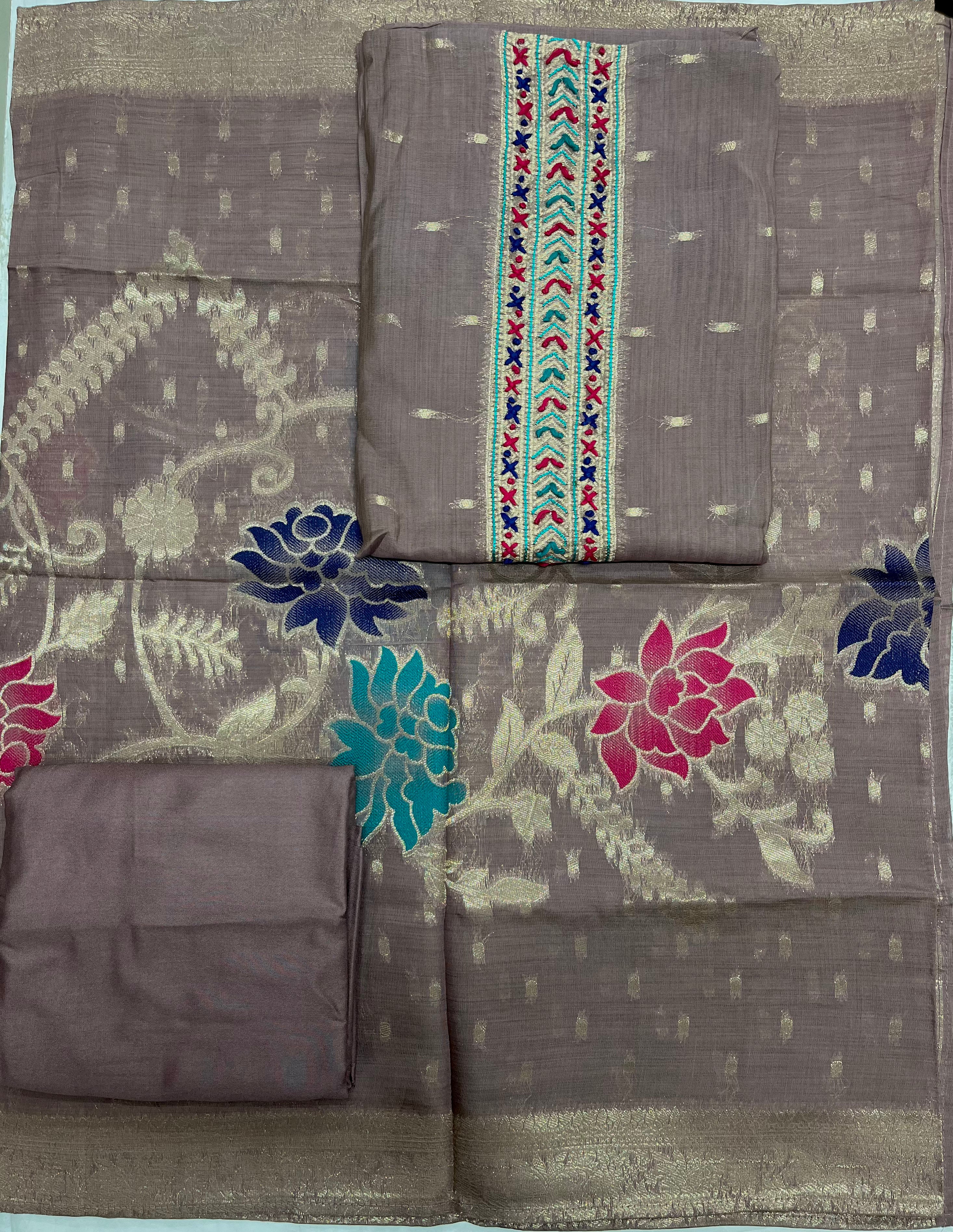Unstitched 3 Piece - Pure Linen Banarasi Weaving Suit